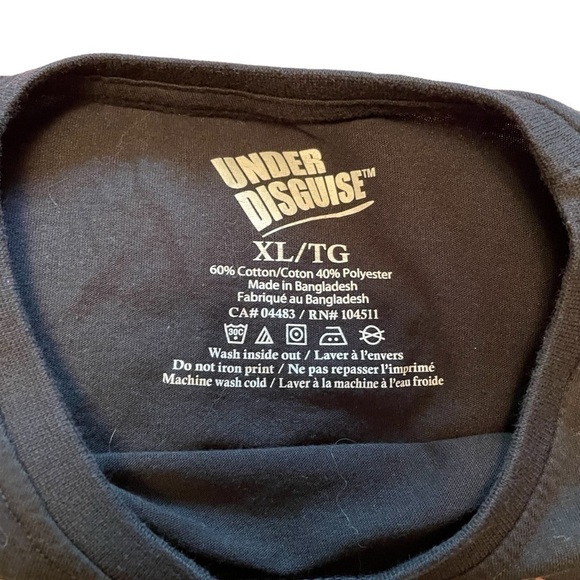 Under Disguise-Undisputed Champ-Ultimate Mixed Combat Pull over Graphic Tee-XL - Picture 3 of 7